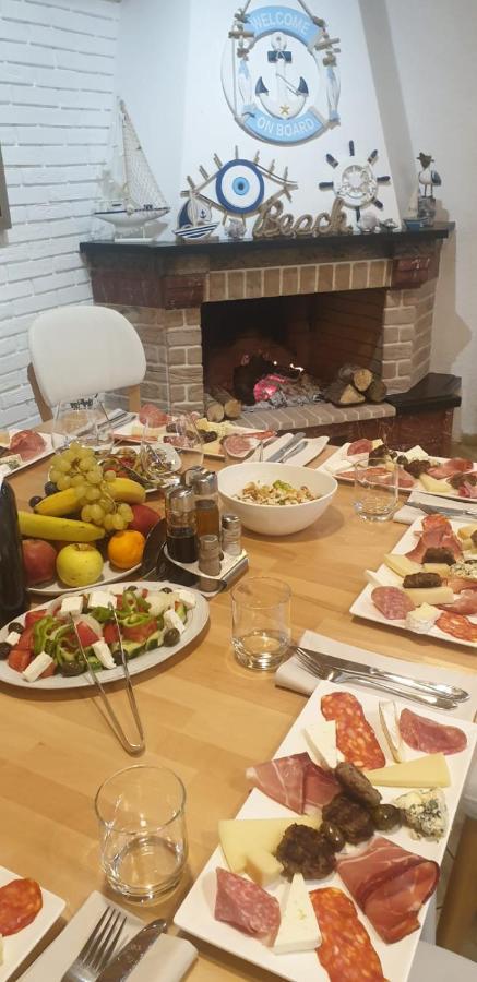 Hotel Dollari Kryemëdhej Dış mekan fotoğraf