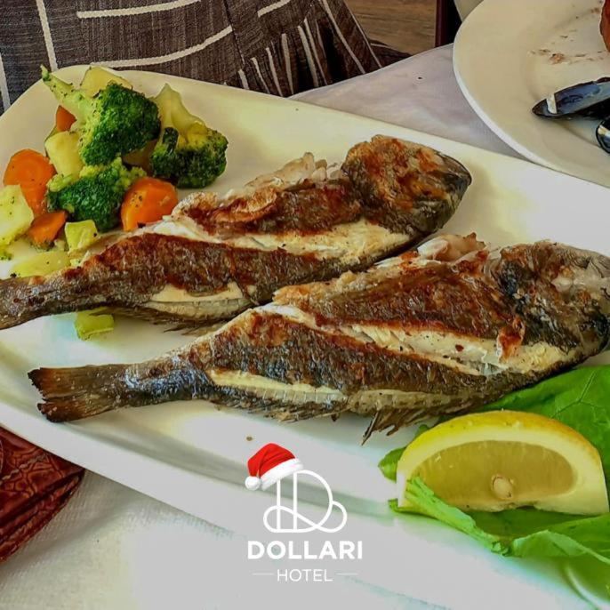 Hotel Dollari Kryemëdhej Dış mekan fotoğraf