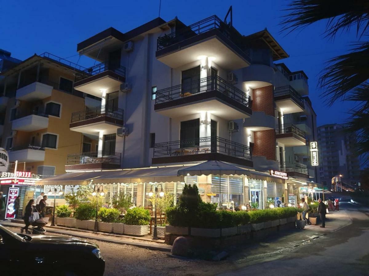Hotel Dollari Kryemëdhej Dış mekan fotoğraf
